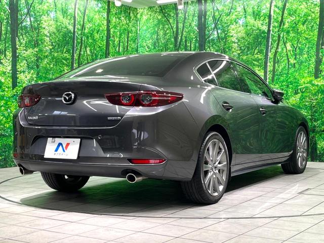 ＭＡＺＤＡ３セダン ２０Ｓプロアクティブ　ツーリングセレクション　純正８型ナビ　全周囲カメラ　ＢＯＳＥサウンド　衝突軽減システム　レーダークルーズ　パワーシート　ドラレコ　コーナーセンサー　スマートキー　ＬＥＤヘッド　ビルトインＥＴＣ　純正１８インチアルミ（57枚目）