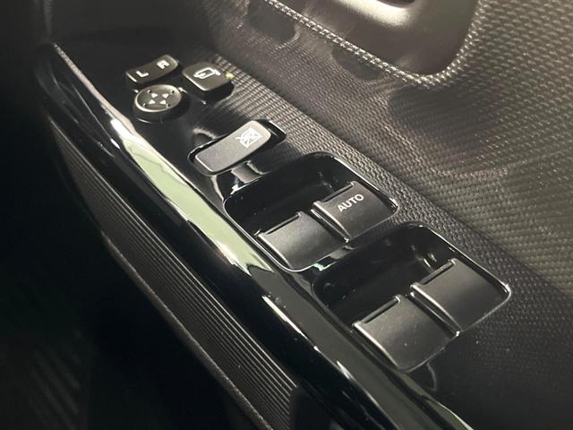 スペーシアカスタム ハイブリッドＸＳターボ　ＳＤナビ　ターボ　両側電動ドア　衝突軽減　レーダークルーズ　ハーフレザーシート　シートヒーター　コーナーセンサー　スマートキー　ＬＥＤヘッド　純正１５インチアルミ　Ｂｌｕｅｔｏｏｔｈ接続（50枚目）