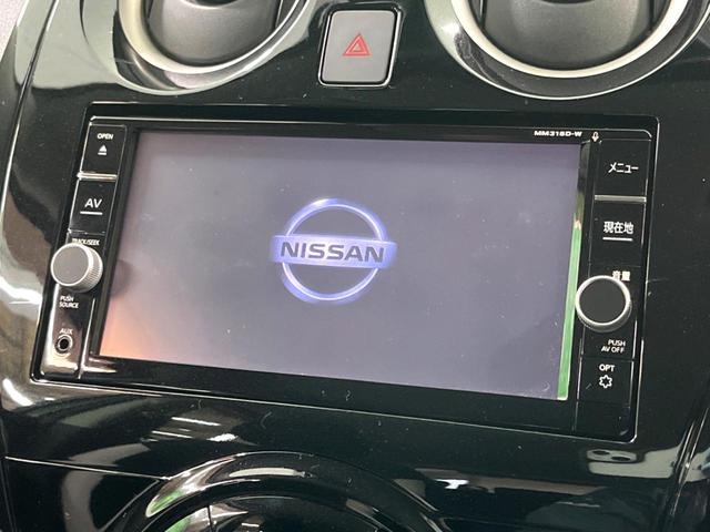 ノート ｅ－パワー　Ｘ　禁煙車　純正ナビ　全周囲カメラ　衝突軽減装置　ドラレコ　ＥＴＣ　Ｂｌｕｅｔｏｏｔｈ　デジタルインナーミラー　コーナーセンサー　ＬＥＤヘッド　純正１５インチアＡＷ　オートライト／エアコン　スマートキー（3枚目）