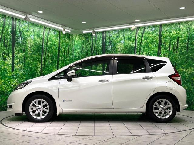 ノート ｅ－パワー　Ｘ　禁煙車　純正ナビ　全周囲カメラ　衝突軽減装置　ドラレコ　ＥＴＣ　Ｂｌｕｅｔｏｏｔｈ　デジタルインナーミラー　コーナーセンサー　ＬＥＤヘッド　純正１５インチアＡＷ　オートライト／エアコン　スマートキー（24枚目）