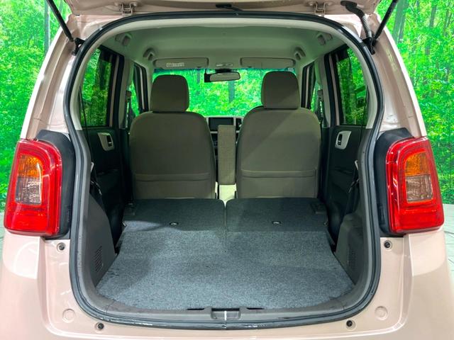 ���i�̂���������ʋ΁A���}���ɏ\���ȉ׎��X�y�[�X���m�ۂ��Ă���܂��B�Z�J���h�V�[�g��|���ƁA�傫�ȉו��̐ύڂ��\�ł���