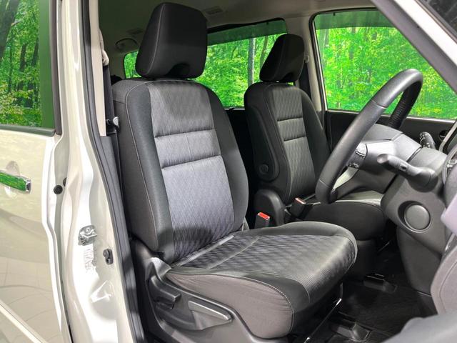 セレナ ハイウェイスター　後期　ＳＤナビ　バックカメラ　電動スライド　ＢＳＭ　衝突軽減システム　コーナーセンサー　スマートキー　ＥＴＣ　クルコン　純正１５インチＡＷ　オートライト／エアコン　Ｂｌｕｅｔｏｏｔｈ接続　ＣＤ／ＤＶＤ（8枚目）