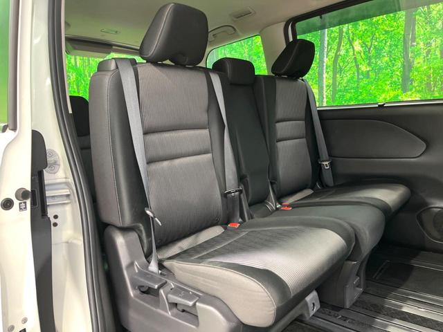 セレナ ハイウェイスター　後期　ＳＤナビ　バックカメラ　電動スライド　ＢＳＭ　衝突軽減システム　コーナーセンサー　スマートキー　ＥＴＣ　クルコン　純正１５インチＡＷ　オートライト／エアコン　Ｂｌｕｅｔｏｏｔｈ接続　ＣＤ／ＤＶＤ（9枚目）