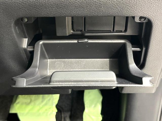 セレナ ハイウェイスター　後期　ＳＤナビ　バックカメラ　電動スライド　ＢＳＭ　衝突軽減システム　コーナーセンサー　スマートキー　ＥＴＣ　クルコン　純正１５インチＡＷ　オートライト／エアコン　Ｂｌｕｅｔｏｏｔｈ接続　ＣＤ／ＤＶＤ（61枚目）