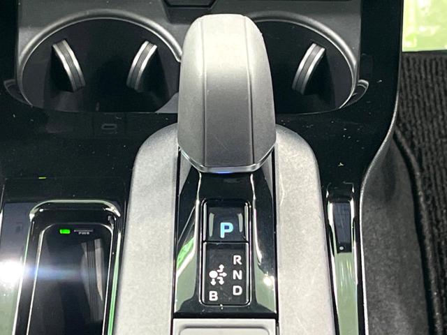 プリウス Ｚ　純正１２インチナビ　全周囲カメラ　黒革シート　衝突軽減　レーダークルーズ　パワーバックドア　ステアリングヒーター　ＥＴＣ２．０　ＡＣ１００Ｖ（34枚目）