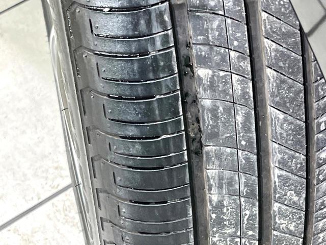 プリウス Ｚ　純正１２インチナビ　全周囲カメラ　黒革シート　衝突軽減　レーダークルーズ　パワーバックドア　ステアリングヒーター　ＥＴＣ２．０　ＡＣ１００Ｖ（64枚目）