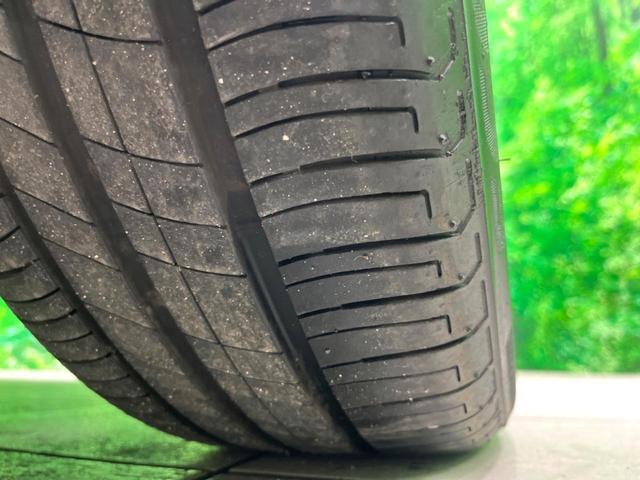 プリウス Ｚ　純正１２インチナビ　全周囲カメラ　黒革シート　衝突軽減　レーダークルーズ　パワーバックドア　ステアリングヒーター　ＥＴＣ２．０　ＡＣ１００Ｖ（66枚目）