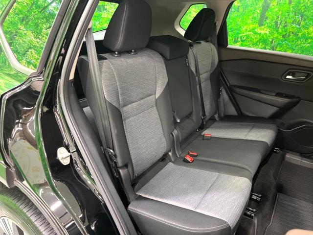 エクストレイル Ｘ　純正１２インチディスプレイオーディオ　全周囲カメラ　プロパイロット　デジタルインナーミラー　ＡＣ１００Ｖ　衝突軽減　パワーシート　ＥＴＣ　ドラレコ　コーナーセンサー　シートヒーター　ＬＥＤヘッド（12枚目）