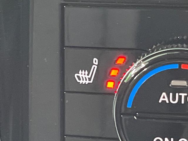 エクストレイル Ｘ　純正１２インチディスプレイオーディオ　全周囲カメラ　プロパイロット　デジタルインナーミラー　ＡＣ１００Ｖ　衝突軽減　パワーシート　ＥＴＣ　ドラレコ　コーナーセンサー　シートヒーター　ＬＥＤヘッド（44枚目）