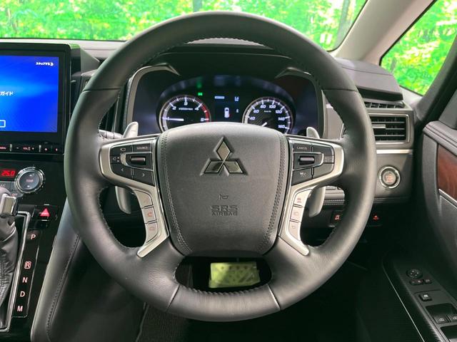 デリカＤ：５ Ｐ　純正１０．１型ナビ　電動ステップレス　バックカメラ　レーダークルーズ　バックドア　衝突軽減　シートヒーター　ＥＴＣ　ドラレコ　シートカバー　スマートキー　ナビ取付パッケージ＋後席モニター取付パッケージ（12枚目）