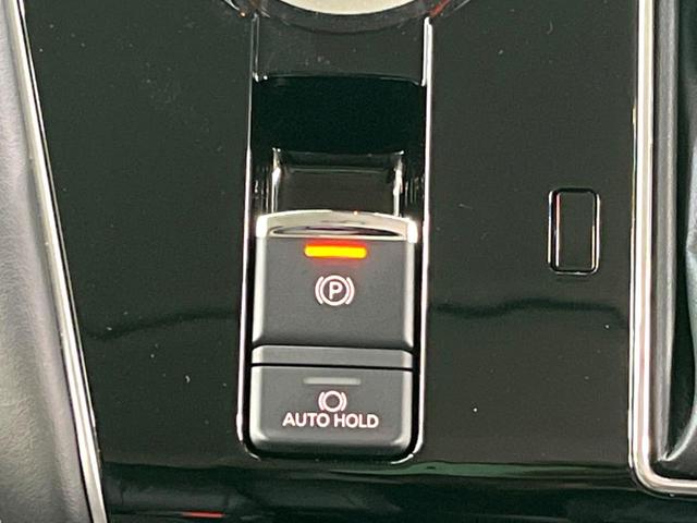 デリカＤ：５ Ｐ　純正１０．１型ナビ　電動ステップレス　バックカメラ　レーダークルーズ　バックドア　衝突軽減　シートヒーター　ＥＴＣ　ドラレコ　シートカバー　スマートキー　ナビ取付パッケージ＋後席モニター取付パッケージ（40枚目）