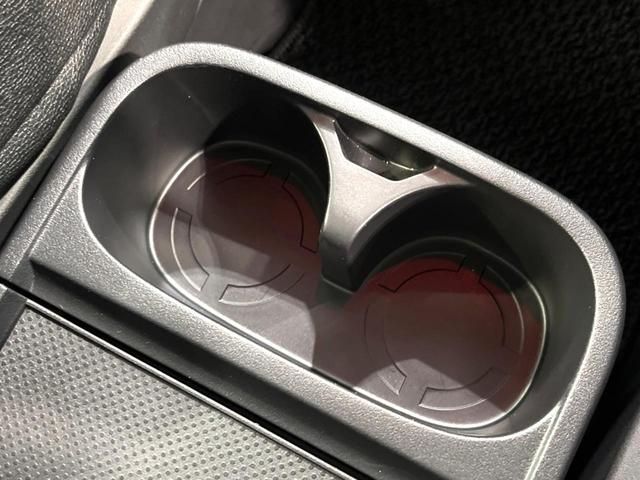 デリカＤ：５ Ｐ　純正１０．１型ナビ　電動ステップレス　バックカメラ　レーダークルーズ　バックドア　衝突軽減　シートヒーター　ＥＴＣ　ドラレコ　シートカバー　スマートキー　ナビ取付パッケージ＋後席モニター取付パッケージ（45枚目）