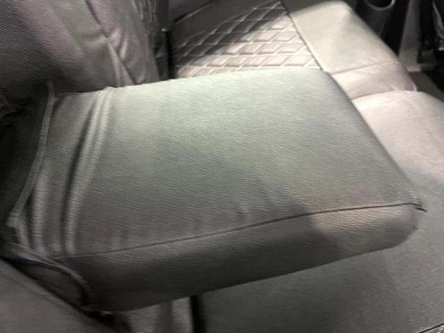 デリカＤ：５ Ｐ　純正１０．１型ナビ　電動ステップレス　バックカメラ　レーダークルーズ　バックドア　衝突軽減　シートヒーター　ＥＴＣ　ドラレコ　シートカバー　スマートキー　ナビ取付パッケージ＋後席モニター取付パッケージ（66枚目）