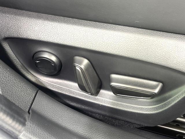 プリウス Ｚ　禁煙車　メーカー１２型ナビ　モデリスタエアロ　全周囲カメラ　衝突軽減装置　パワーバックドア　パワーシート　ハーフレザーシート　シートベンチレーション　ドラレコ　ＥＴＣ　コーナーセンサー　ＬＥＤヘッド（51枚目）