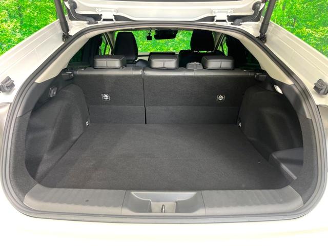 プリウス Ｚ　禁煙車　メーカー１２型ナビ　モデリスタエアロ　全周囲カメラ　衝突軽減装置　パワーバックドア　パワーシート　ハーフレザーシート　シートベンチレーション　ドラレコ　ＥＴＣ　コーナーセンサー　ＬＥＤヘッド（63枚目）