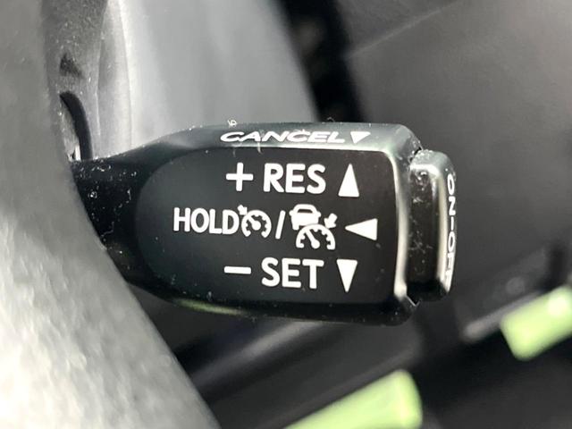 �y���[�_�[�N���[�Y�R���g���[���z�������H�ł̒��������s���y�ɁI�I�����ő��x��ۂN���[�Y�R���g���[�����A�Փˌy���V�X�e���ƘA�g���A�O���̎ԗ������m���ĎԊԂ�ۂ悤�ɑ��x���߂��Ă���܂��I�I