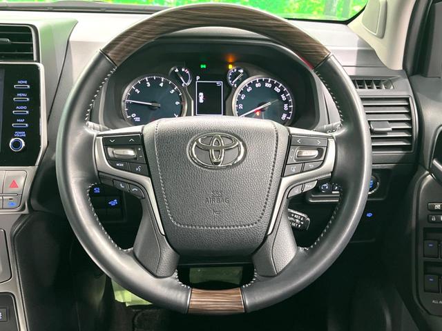 �y�����v�����X�e�A�����O�z�㎿�Ȋv���g�p���邱�ƂŁA��ɂ����������݂ƂĂ��^�]���₷���n���h���ł���