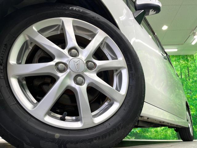 �y�����P�S�C���`�A���~�z�C�[���z�O�ςɃ}�b�`���������A���~�z�C�[���𑕒����Ă���܂��B�e��ЊO�A���~�z�C�[����A�X�^�b�h���X�^�C�����戵�����Ă���܂��B���񂲑��k����������