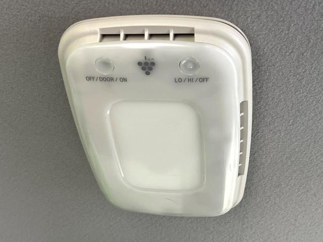 Ｎ－ＢＯＸカスタム Ｇ・ターボパッケージ　ターボ　両側電動ドア　ＳＤナビ　バックカメラ　禁煙車　スマートキー　ＨＩＤヘッド　ＥＴＣ　クルコン　純正１５インチアルミ　オートライト　オートエアコン　Ｂｌｕｅｔｏｏｔｈ接続　ＤＶＤ再生（57枚目）