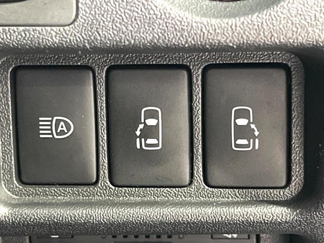 ハイエースバン スーパーＧＬ　ダークプライムＩＩ　両側電動ドア　純正ＳＤナビ　後席モニター　全周囲カメラ　衝突被害軽減システム　禁煙車　ハーフレザーシート　コーナーセンサー　スマートキー　ＬＥＤヘッド　ＥＴＣ２．０　クルコン　純正１５インチアルミ（6枚目）