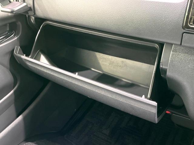 ハイエースバン スーパーＧＬ　ダークプライムＩＩ　両側電動ドア　純正ＳＤナビ　後席モニター　全周囲カメラ　衝突被害軽減システム　禁煙車　ハーフレザーシート　コーナーセンサー　スマートキー　ＬＥＤヘッド　ＥＴＣ２．０　クルコン　純正１５インチアルミ（42枚目）