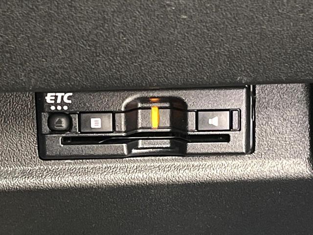 ジムニーノマド ＦＣ　４ＷＤ　ＳＤナビ　バックカメラ　衝突被害軽減システム　禁煙車　コーナーセンサー　スマートキー　ＬＥＤヘッド　ＥＴＣ　クルコン　純正１５インチアルミ　車線逸脱警報　オートライト　デュアルエアコン（6枚目）