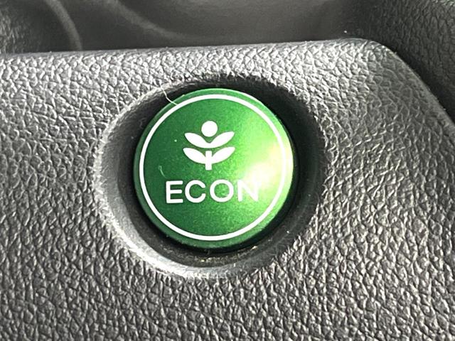 Ｎ－ＢＯＸカスタム Ｇ・ターボＡパッケージ　両側電動ドア　純正ナビ　バックカメラ　衝突被害軽減システム　禁煙車　スマートキー　ＨＩＤヘッド　ＥＴＣ　クルコン　純正１５インチアルミ　オートライト　オートエアコン　Ｂｌｕｅｔｏｏｔｈ　ＣＤ（50枚目）