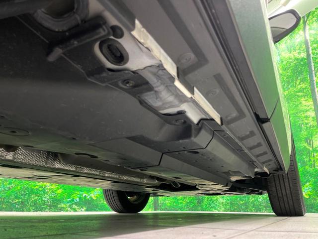 ＲＡＶ４ Ｘ　純正ディスプレイ　バックカメラ　衝突被害軽減システム　レーダークルーズ　禁煙車　コーナーセンサー　スマートキー　ＬＥＤヘッド　ビルトインＥＴＣ　純正１８インチアルミ　車線逸脱警報　オートライト（27枚目）