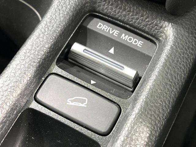 ヴェゼル e:HEV Z 10インチフローティングナビ バックカメラ 寒冷地仕様 衝突軽減 電動リアゲート ハーフレザーシート ドラレコ コーナーセンサー スマートキー LEDヘッド ETC 純正16インチアルミ(49枚目)