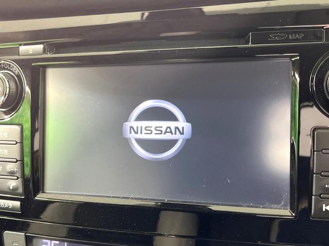 �y�����i�r�z�l�C�̏����i�r�𑕔����Ă���܂��B�i�r�̎g���₷���͂������A�I�[�f�B�I�@�\���[���I�L�����v�◷�s�͂������A�ʋ΂┃�����ȂǕ��i�̃h���C�u���y�����Ȃ�͂���