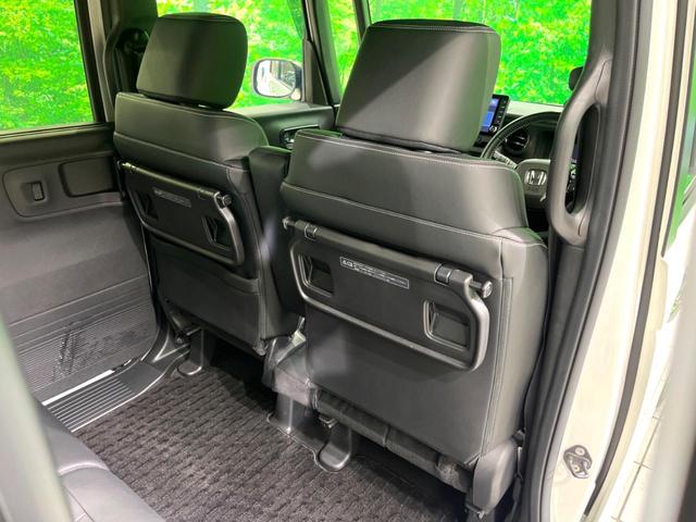 Ｎ－ＢＯＸカスタム コーディネートスタイル　純正９インチナビ　両側電動　バックカメラ　ドラレコ　ＥＴＣ　フルセグ　Ｂｌｕｅｔｏｏｔｈ　レーダークルーズ　ＬＥＤヘッド　電子パーキング　オートホールド　合皮レザー（32枚目）