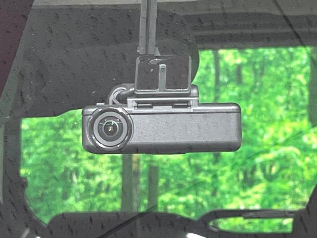 デイズルークス ハイウェイスター　Ｇターボ　禁煙車　純正ナビ　全周囲カメラ　衝突軽減装置　ドラレコ　ＥＴＣ　コーナーセンサー　スマートキー　Ｂｌｕｅｔｏｏｔｈ　ＬＥＤヘッド　クルコン　純正１５インチＡＷ　オートハイビーム　オートライト／エアコン（8枚目）