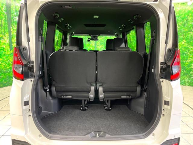 ノア ハイブリッドS-G 禁煙 純正DA 両側電動ドア バックカメラ 衝突軽減 レーダークルーズ ドラレコ コーナーセンサー スマートキー LEDヘッド ETC2.0 純正16インチAW オートハイビーム オートライト(12枚目)