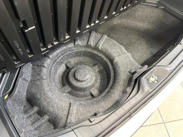 ノア ハイブリッドS-G 禁煙 純正DA 両側電動ドア バックカメラ 衝突軽減 レーダークルーズ ドラレコ コーナーセンサー スマートキー LEDヘッド ETC2.0 純正16インチAW オートハイビーム オートライト(29枚目)