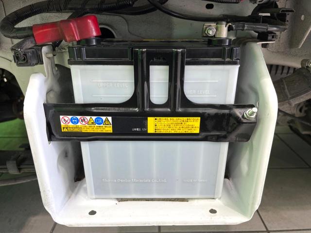 ＮＴ１００クリッパートラック ＤＸ農繁仕様　禁煙　５ＭＴ　４ＷＤ　ＣＤ再生　ＵＳＢ入力端子　ドアバイザー（48枚目）