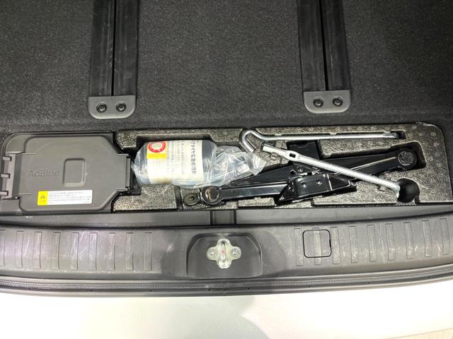 デリカＤ：５ Ｇ　禁煙車　ＢＩＧ－Ｘ１０型ＤＡ　４ＷＤ　ディーゼル（軽油）　両側電動スライドドア　バックカメラ　衝突軽減装置　レーダークルーズ　ＬＥＤヘッド　ＥＴＣ　純正１８インチＡＷ　オートライト　デュアルエアコン（31枚目）