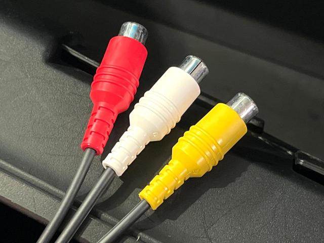 デリカＤ：５ Ｇ　禁煙車　ＢＩＧ－Ｘ１０型ＤＡ　４ＷＤ　ディーゼル（軽油）　両側電動スライドドア　バックカメラ　衝突軽減装置　レーダークルーズ　ＬＥＤヘッド　ＥＴＣ　純正１８インチＡＷ　オートライト　デュアルエアコン（44枚目）