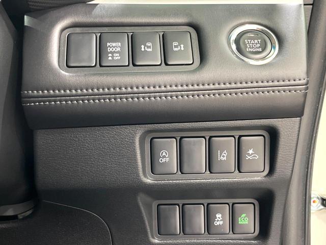 デリカＤ：５ Ｇ　禁煙車　ＢＩＧ－Ｘ１０型ＤＡ　４ＷＤ　ディーゼル（軽油）　両側電動スライドドア　バックカメラ　衝突軽減装置　レーダークルーズ　ＬＥＤヘッド　ＥＴＣ　純正１８インチＡＷ　オートライト　デュアルエアコン（56枚目）