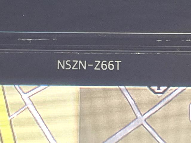 エスクァイア Ｇｉ　プレミアムパッケージ　禁煙車　モデリスタエアロ　純正１０型ナビ　両側電動ドア　バックカメラ　衝突軽減装置　ハーフレザーシート　ドラレコ　ＥＴＣ　シートヒーター　スマートキー　ＬＥＤヘッド　クルコン　純正１５インチアルミ（50枚目）