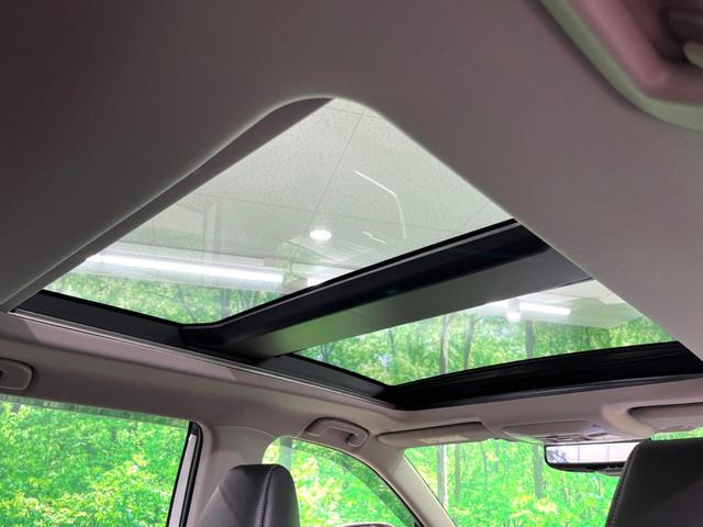 ＲＡＶ４ Ｇ　サンルーフ　純正１０インチＤＡ　全周囲カメラ　ＢＳＭ　デジタルインナーミラー　ステアリングヒーター　パワーバックドア　ＥＴＣ　シートベンチレーション　衝突軽減　レーダークルーズ（3枚目）