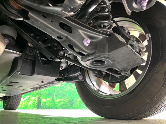 ＲＡＶ４ Ｇ　サンルーフ　純正１０インチＤＡ　全周囲カメラ　ＢＳＭ　デジタルインナーミラー　ステアリングヒーター　パワーバックドア　ＥＴＣ　シートベンチレーション　衝突軽減　レーダークルーズ（26枚目）