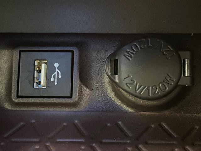 ＲＡＶ４ Ｇ　サンルーフ　純正１０インチＤＡ　全周囲カメラ　ＢＳＭ　デジタルインナーミラー　ステアリングヒーター　パワーバックドア　ＥＴＣ　シートベンチレーション　衝突軽減　レーダークルーズ（46枚目）