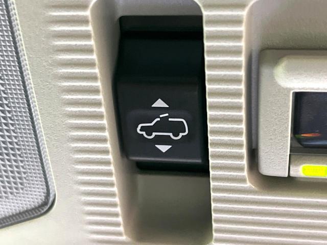 ＲＡＶ４ Ｇ　サンルーフ　純正１０インチＤＡ　全周囲カメラ　ＢＳＭ　デジタルインナーミラー　ステアリングヒーター　パワーバックドア　ＥＴＣ　シートベンチレーション　衝突軽減　レーダークルーズ（59枚目）