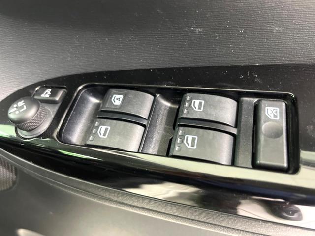 タント カスタムＲＳ　禁煙　ナビ　両側電動スライド　スマートキー　ＨＩＤヘッド　純正１５インチアルミ　オートライト　オートエアコン　Ｂｌｕｅｔｏｏｔｈ接続　ＣＤ／ＤＶＤ再生　フルセグ　アイドリングストップ（8枚目）