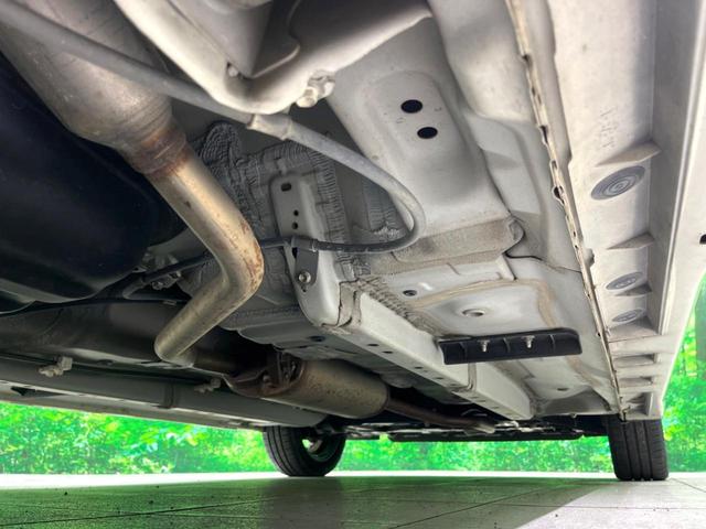 タント カスタムＲＳ　禁煙　ナビ　両側電動スライド　スマートキー　ＨＩＤヘッド　純正１５インチアルミ　オートライト　オートエアコン　Ｂｌｕｅｔｏｏｔｈ接続　ＣＤ／ＤＶＤ再生　フルセグ　アイドリングストップ（22枚目）