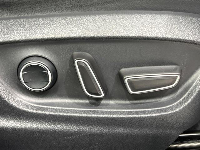 プリウス Ａプレミアム　ＢＩＧ－Ｘ９型ナビ　バックカメラ　衝突軽減装置　レーダークルーズ　禁煙車　レザーシート　パワーシート　ドラレコ　コーナーセンサー　スマートキー　ＬＥＤヘッド　ビルトインＥＴＣ　純正１５インチアルミ（6枚目）