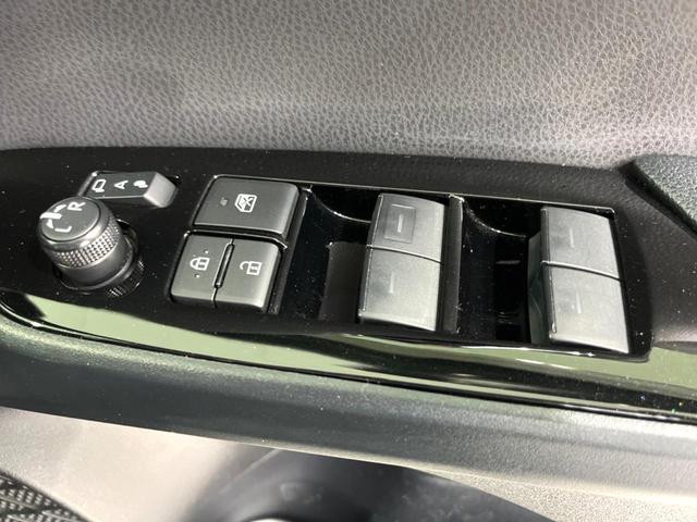 プリウス Ｓ　禁煙車　純正９型ナビ　バックカメラ　衝突軽減装置　レーダークルーズ　レザー調シート　パワーシート　ドラレコ　ＥＴＣ　シートヒーター　コーナーセンサー　スマートキー　ＬＥＤヘッド　オートハイビーム（56枚目）