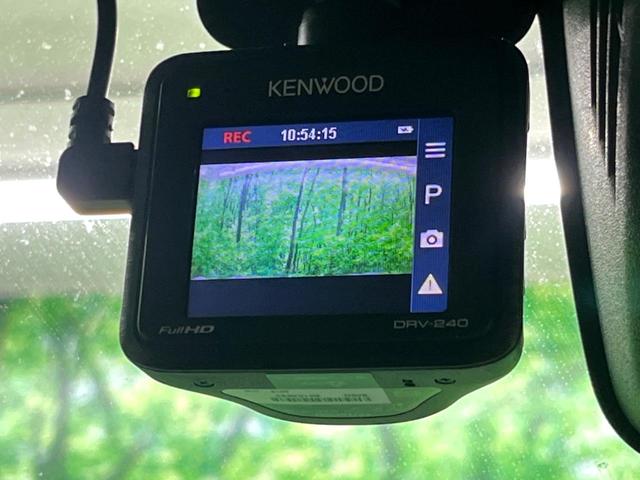 ジムニー ＸＣ　ＭＴ車　ナビ　バックカメラ　衝突軽減　ＬＥＤヘッド　クルーズコントロール　シートヒーター　フルセグ　オートエアコン　スマートキー（6枚目）