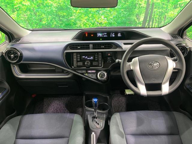 アクア Ｓ　オーディオ　シートヒーター　スマートキー　オートエアコン　横滑り防止　電動格納ミラー（2枚目）