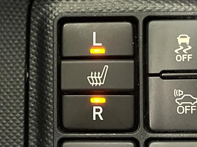 アクア Ｓ　オーディオ　シートヒーター　スマートキー　オートエアコン　横滑り防止　電動格納ミラー（4枚目）